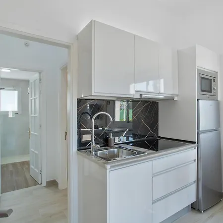 Vista Adults Only Apartamento